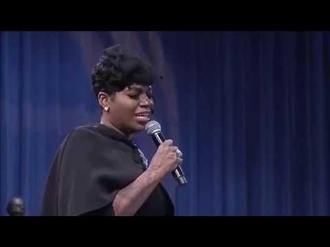 Fantasia Barrino Taylor Tearing It Up At Aretha Franklin's Funeral Service!