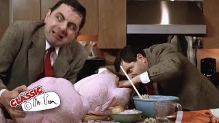Mr Bean Prepares The Thanksgiving Turkey! 🦃 | Mr Bean: The Movie | Classic Mr Bean
