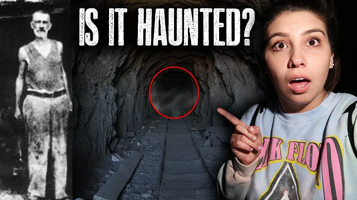GHOST HUNTING IN THE BURRO SCHMIDT TUNNEL! (SCARY)