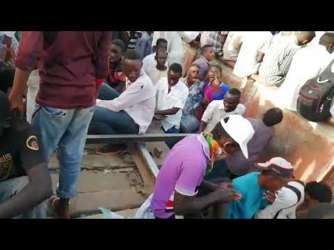 ابطال جمهورية اعلى النفق الثورة السودانية