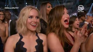 Miniatura de vídeo de "Britney Spears - Medley at Billboard Music Awards 2016"