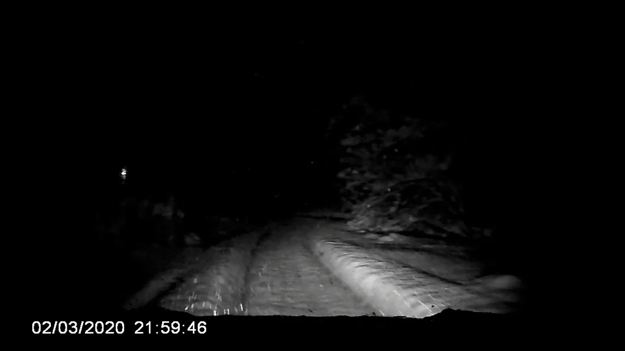 Jeep Liberty short deep snow drive - YouTube