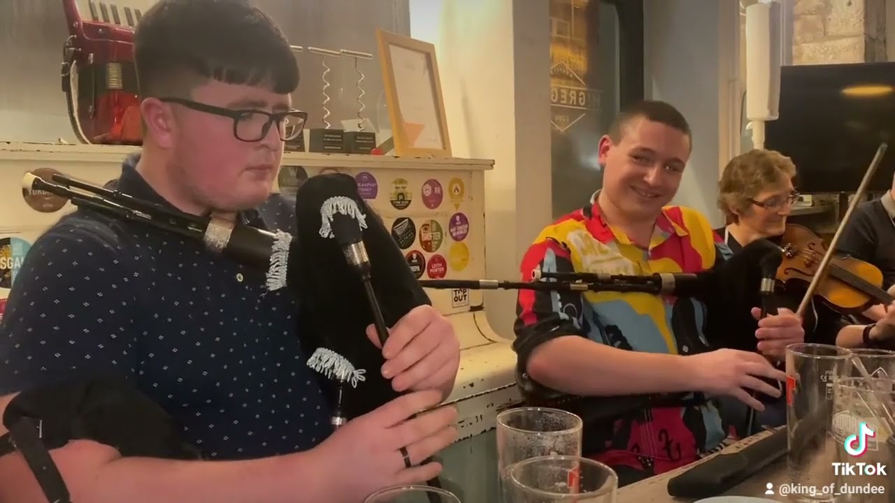 King of Dundee - Macgregor's Bar Inverness