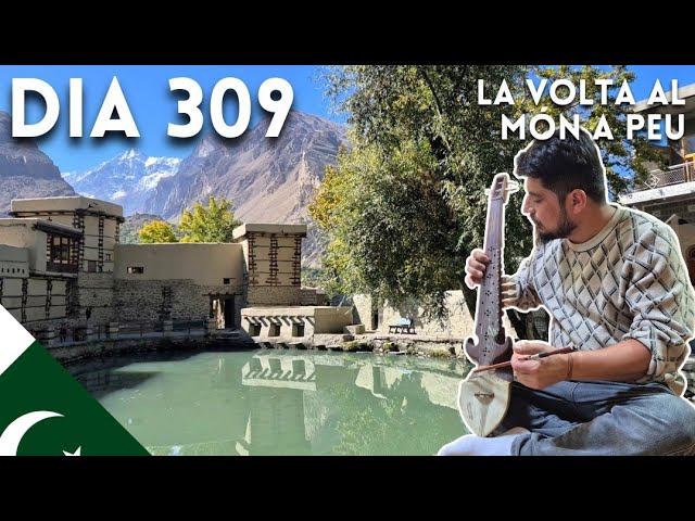 Un petit regne entre dos imperis. Dia 309 de La Volta al Món a Peu