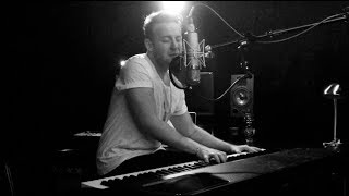 Greg Sczebel - "Good Fight" Acoustic Version (LIVE) chords