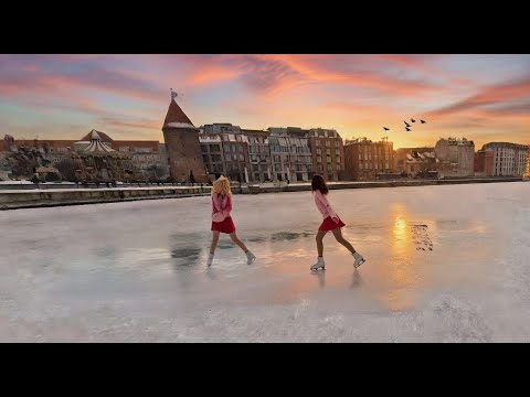 Największe Lodowisko W Centrum Gdańska Za Darmo Motława Zamarzła Luty 2026 4k BTC 