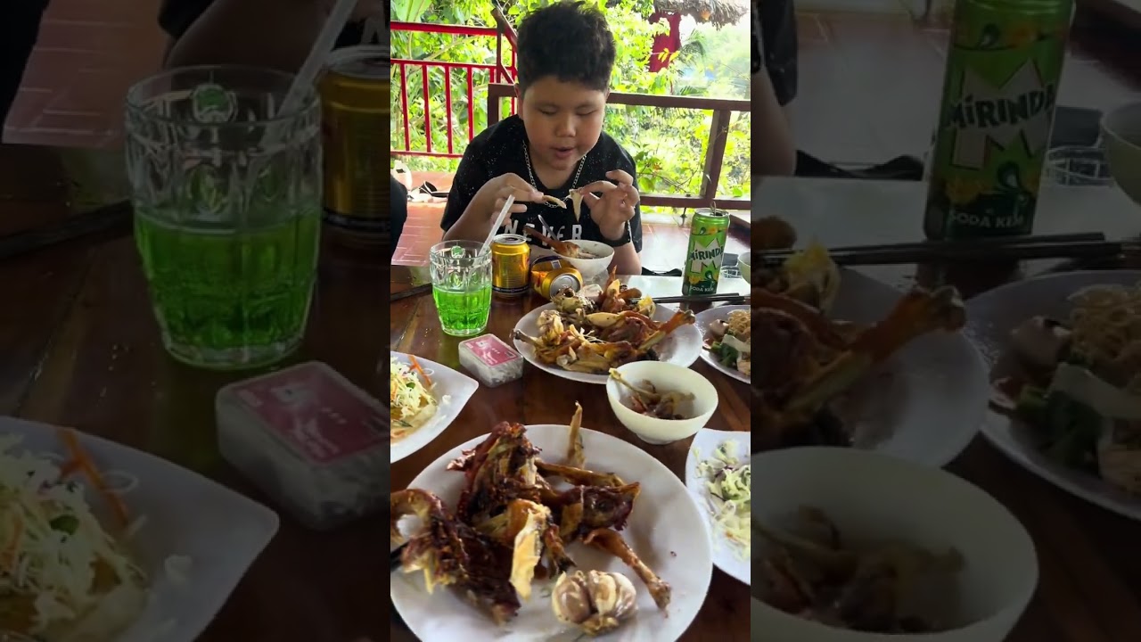 Mồng 4 Gà Nướng Ô Thum #giadinhbap 