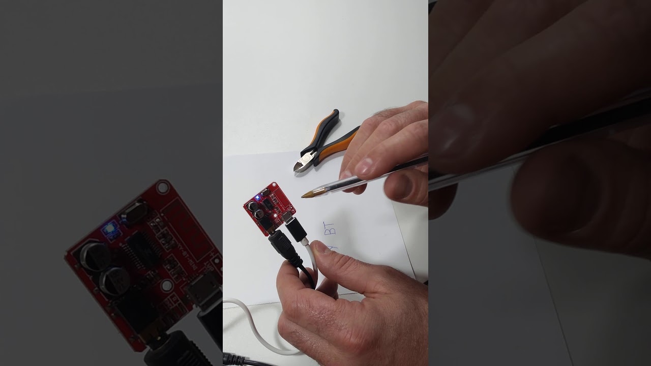 Placa receptora reprodutora de áudio bluetooth alta qualidade e stéreo real./5v/ link na descrição