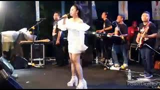 kalung emas (cuplikan)