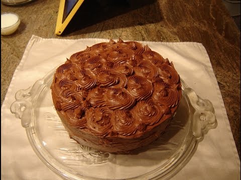 Chocolate Buttercream Frosting by Diane Lovetobake