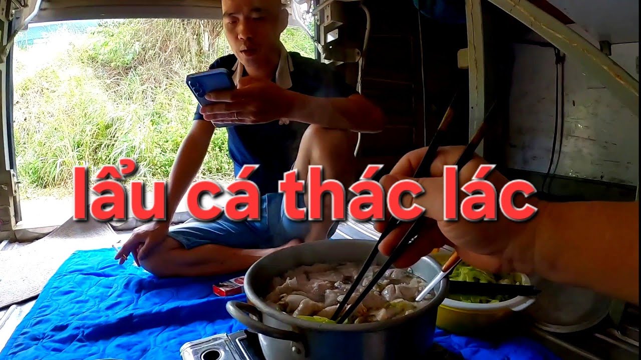 Làm nồi lẩu cá thác lác combo tay đôi dưới hầm xe