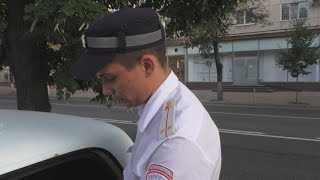 Суперзвезда ютуба ИДПС Мараев еще не уволен. Распространяет персональные данные водителей.