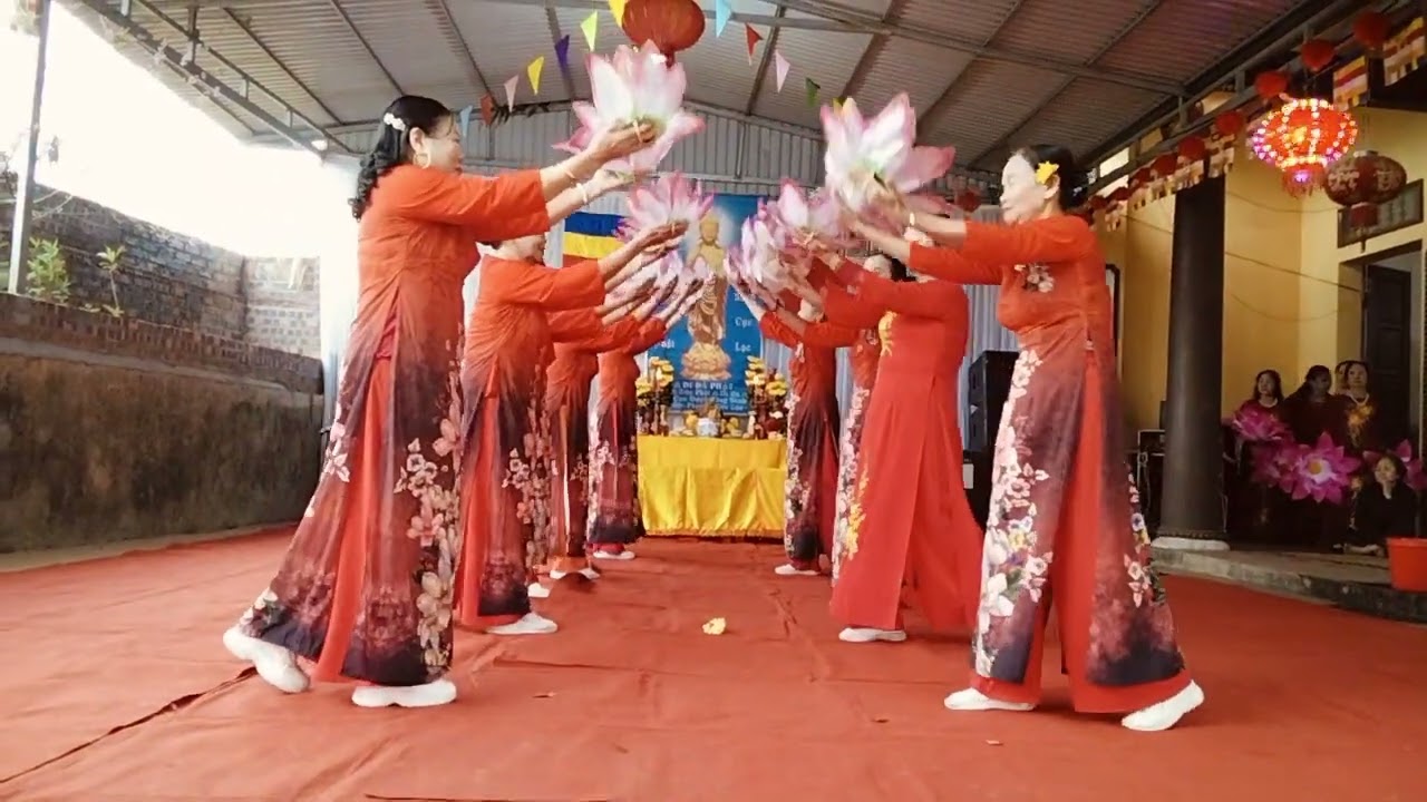 Tán thán cõi Phật , tiết mục giao lưu chùa Phú Phụ  Cường, Tam nông, Phú Thọ.