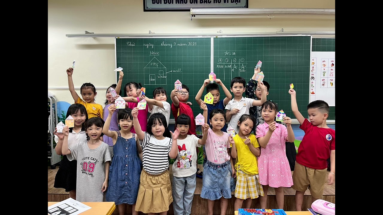 Giờ học tiếng Anh Steam của lớp 1A0