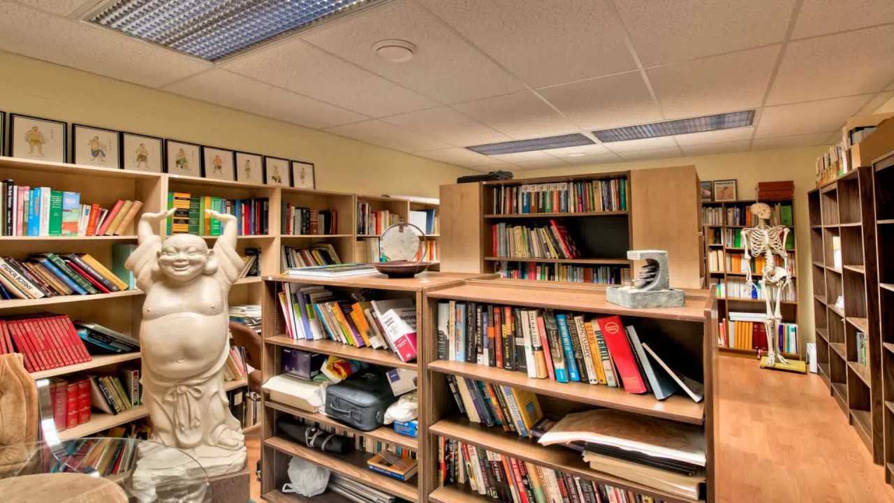 2002 West Bench Drive, Penticton YouTube