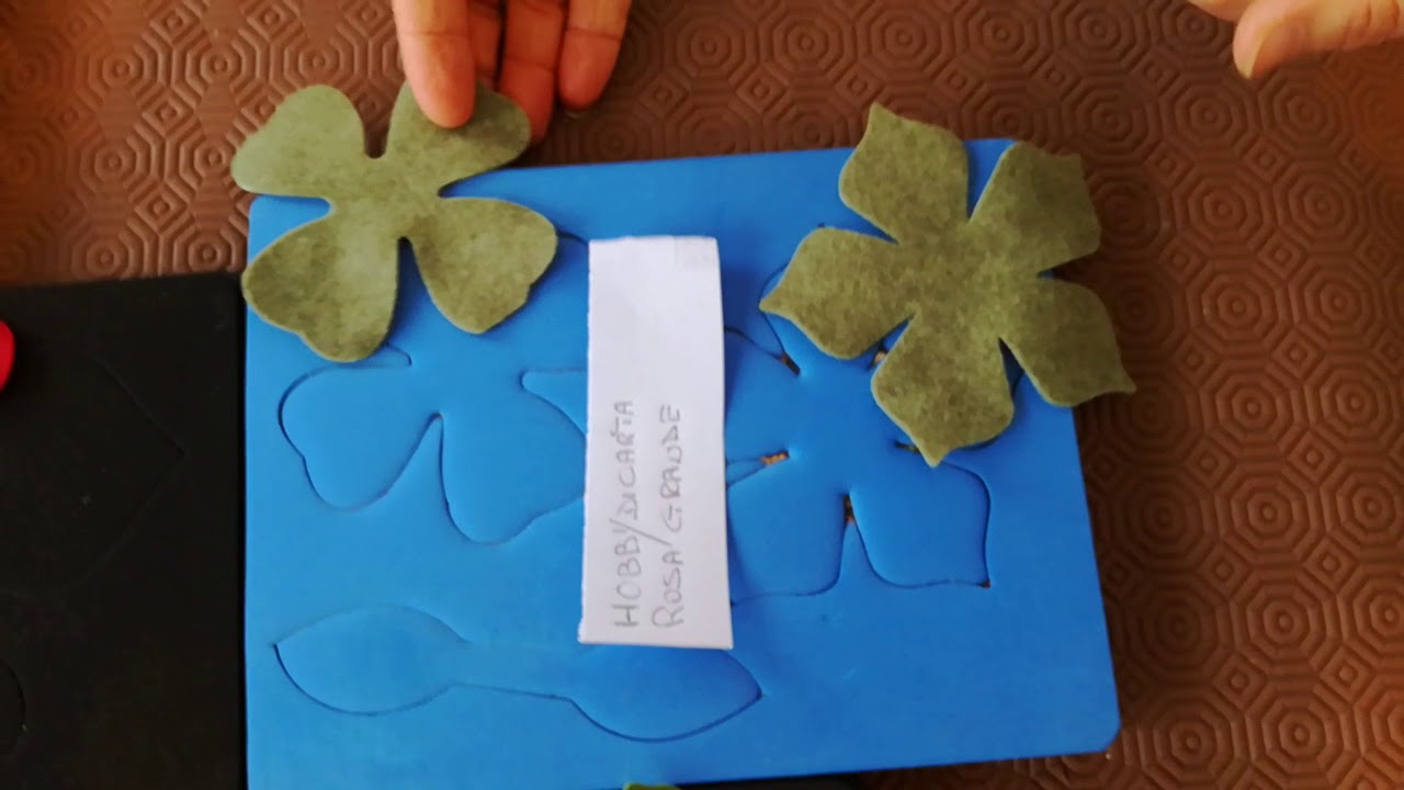 Rose in pannolenci simil Wanda by Pepitaruffo