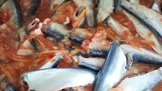 картинка: 2 простых рецепта вкуснейшей 🐠 КИЛЬКИ В ТОМАТЕ на зиму!!! На много лучше магазинной!!!