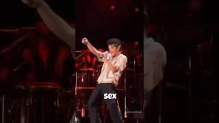🔥 “Locked Out Of Heaven”?! 😏❤️‍🔥 Nah… Bruno Mars Was Clearly Here to DANCE! 🕺💃🔥✨