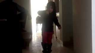 Mi Sobrina Bailando Gimme More De Britney Spears D