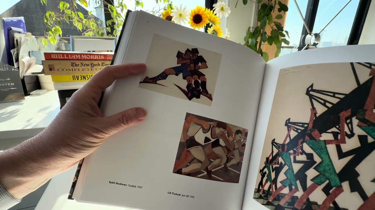 アート・デザイン・音楽 Queen ON CAMERA,off guard 1965-91 QUEEN ON CAMERA, OFF GUARD 1965-91 - YouTube