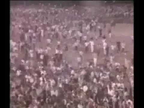 احتفالات العراقيين بالنصر على ايران 8 8 1988