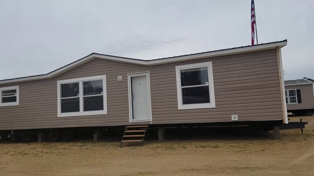 2019 Hamilton Carolina 32x64, 3bed 2bath. Payments avg 750/mo. Call