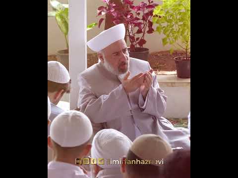 Yarın Saat 13 De Haznevi Ilimveirfan Shorts