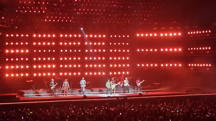 Locked Out of Heaven - @brunomars Live in the Philippines - June 24, 2023