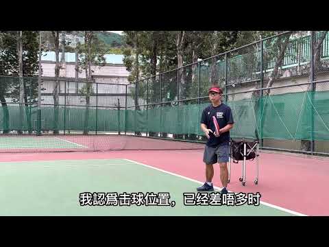 雙手反手拉柏時，應如何踏步？