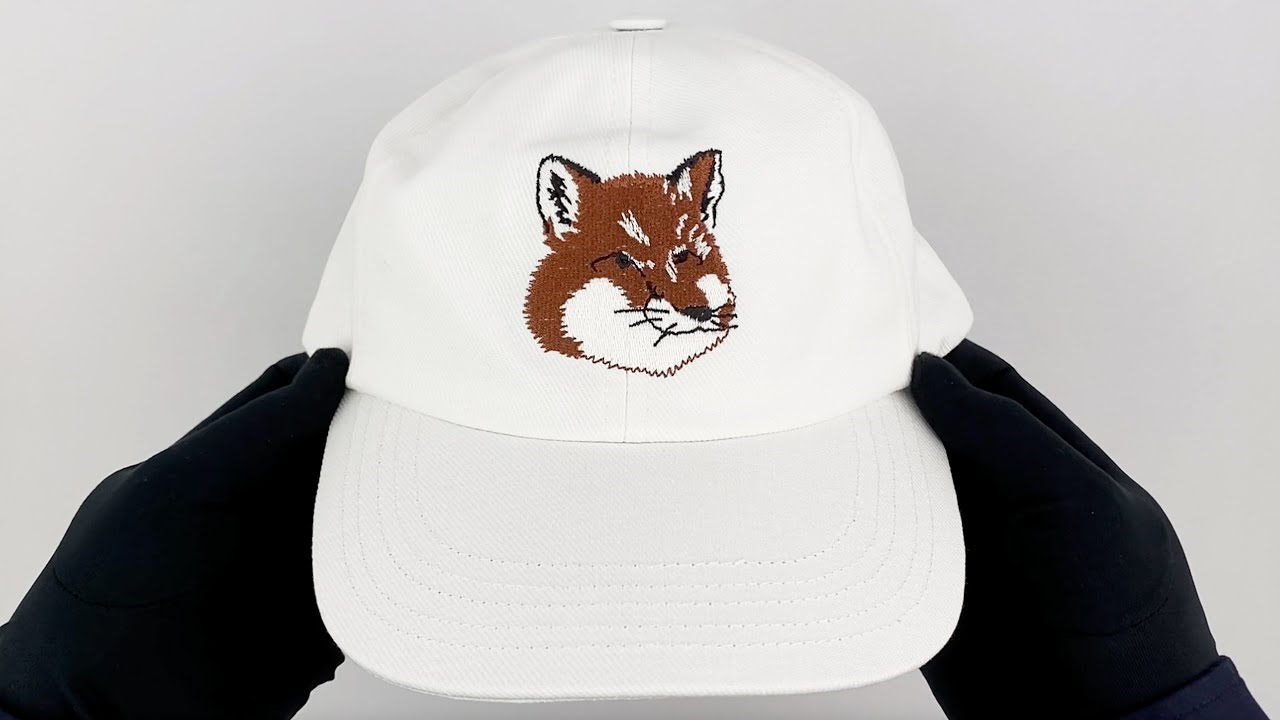 Maison Kitsuné Large Fox Head Embroidery Cap HU06118WW0007 P101 