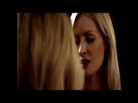 Awesome lesbian girls kissing Awesome lesbian girls kissing