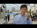 玉木宏、ファミマ懐かしの商品をイケボで紹介!ファミチキをガブリ 『ファミリーマート』新CM「懐かしの看板商品復活祭」開催