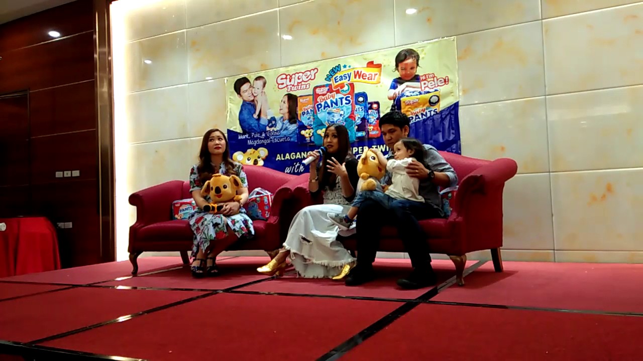 Escueta family perfect (family) for Super Twins diaper