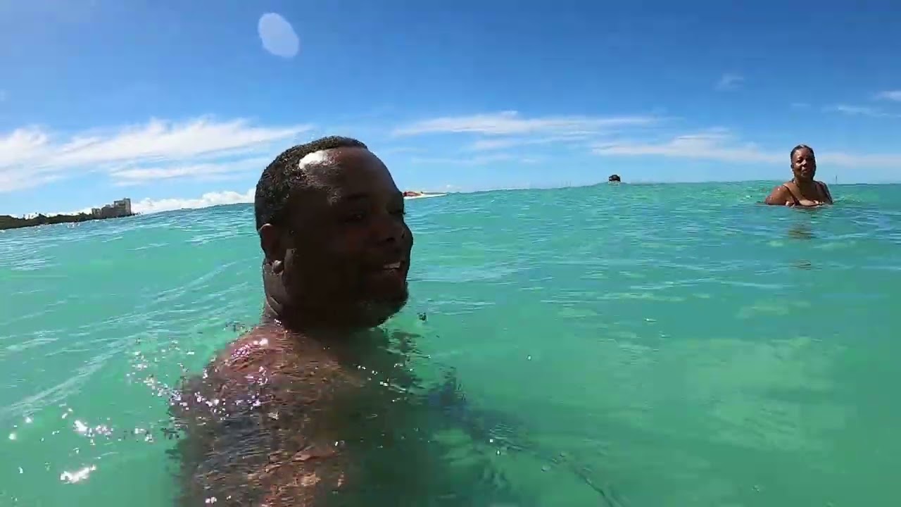 Hawaii - Waikiki Beach - Swimming