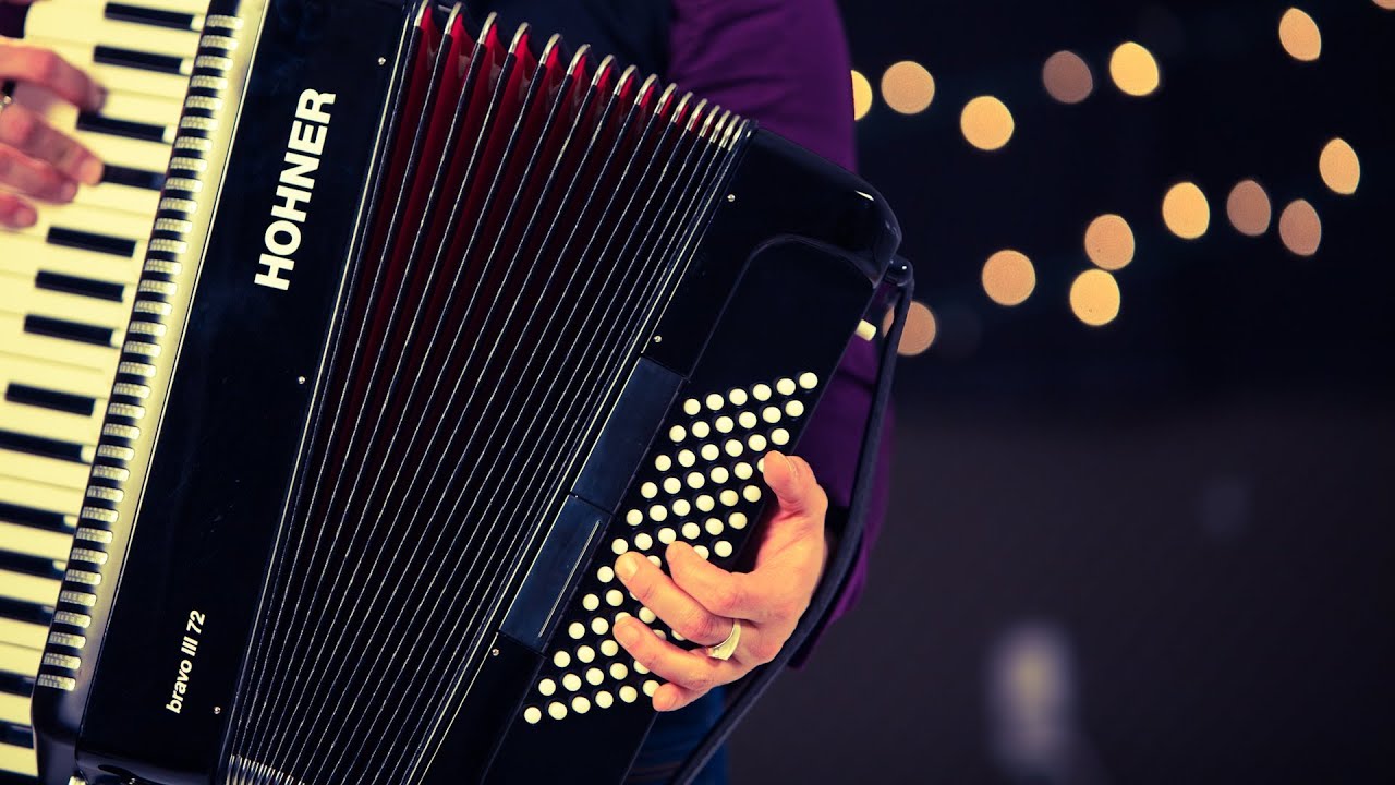 How to Play with Your Left Hand | Accordion Lessons - YouTube