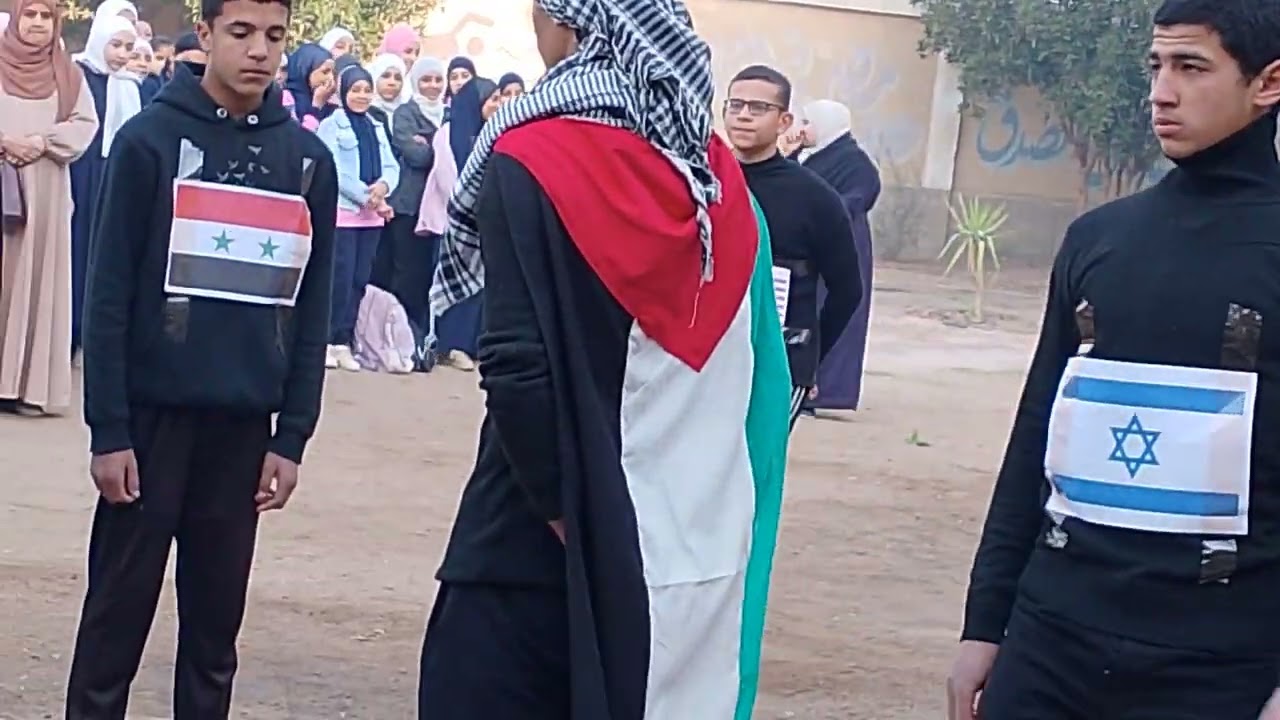 عرض صامت عن القضية الفلسطينية بعنوان ( مصر نبض العروبة ) واداء أكثر من رائع من المجموعة 💗🌹