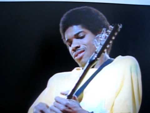 Jumpin Jack Stanley Jordan Guitare Solist Youtube