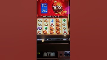 SO MANY LANTERNS! 🏮200x Bonus on Ultimate Fire Link Slots! #shorts