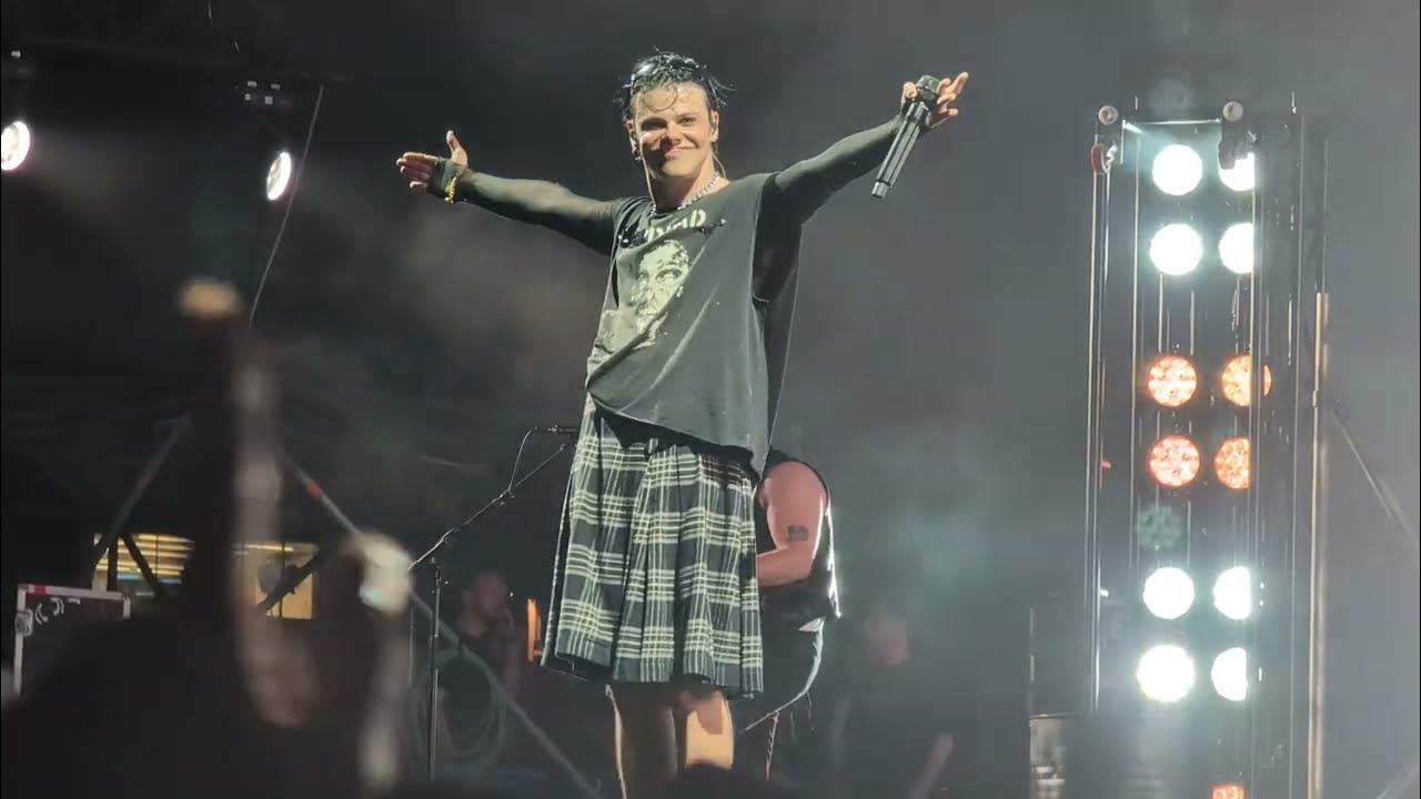 YUNGBLUD - Lowlife (live at Orange Warsaw Festival 2024 | Poland) YUNGBLUD - Lowlife (live at Orange Warsaw Festival 2024 | Poland)