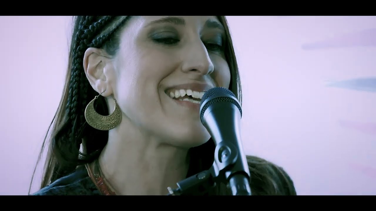 Roberta Gulisano - Musciá - live @ Spun Records - Worthing (UK)