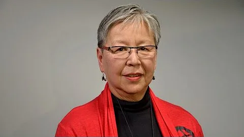 Lillian Dyck reflects on 15 years in Senate