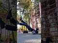 Dragon flag vs. gravity: who wins?#calistenia #calisthenicsworkout #dragonflag #walking