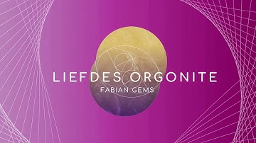 Together making a love pyramid #5 (Dutch)