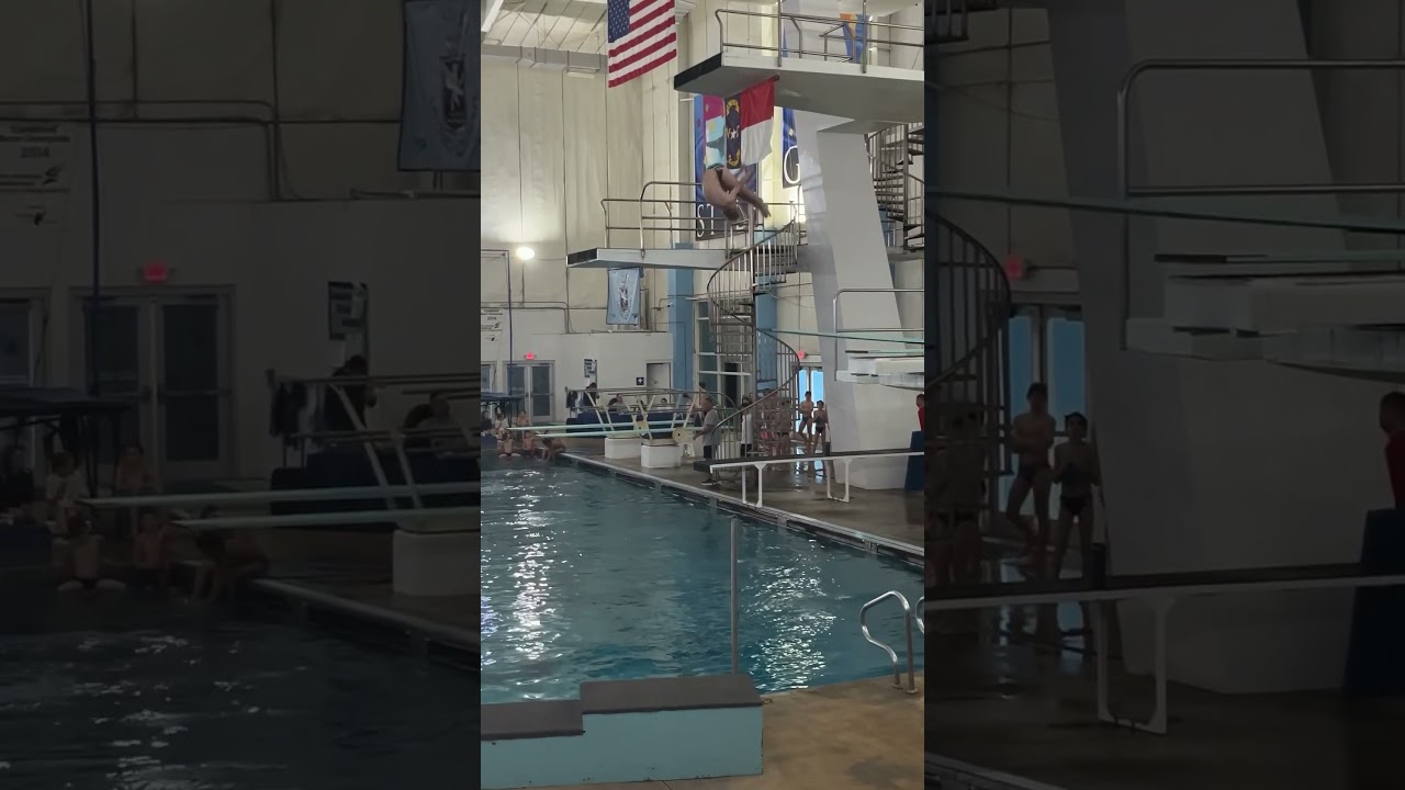 diving at christmas 🎄