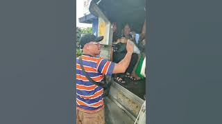 subrang bait ni ate sinagot na ang bayad ng pamasahe