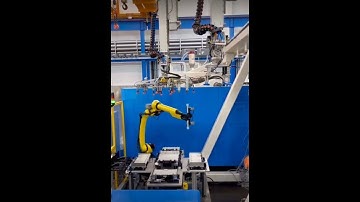 FULLY AUTOMATED INJECTION MOULDING VIDEO