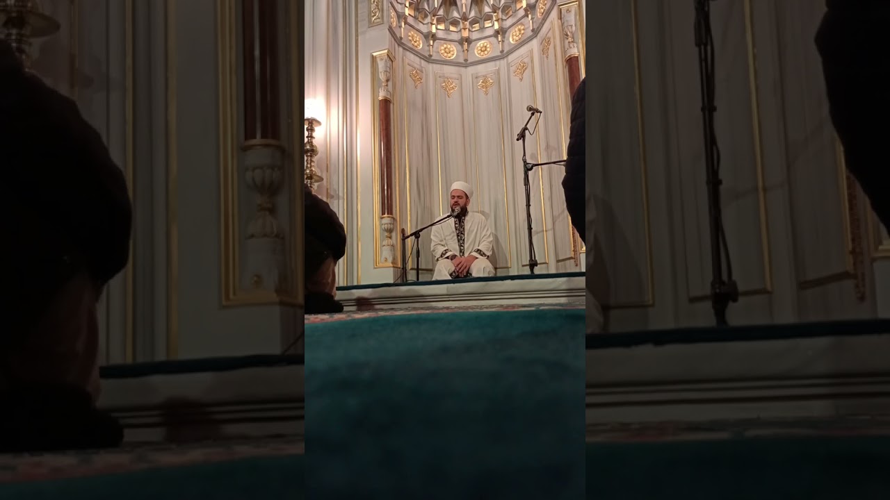 Beylikdüzü Fatih Sultan Mehmet cami yatsı namazı sonrası bakara suresi son ayetleri