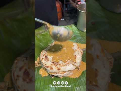 Banana Leaf Chicken Parotta Making - Famous Chicken Kizhi Parotta Street Foods at salem