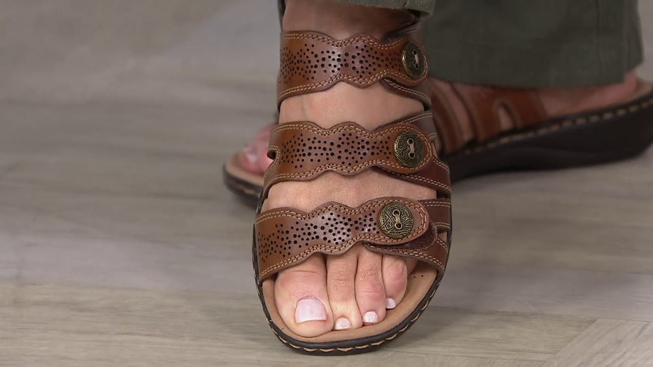 clarks leisa grace slide sandals
