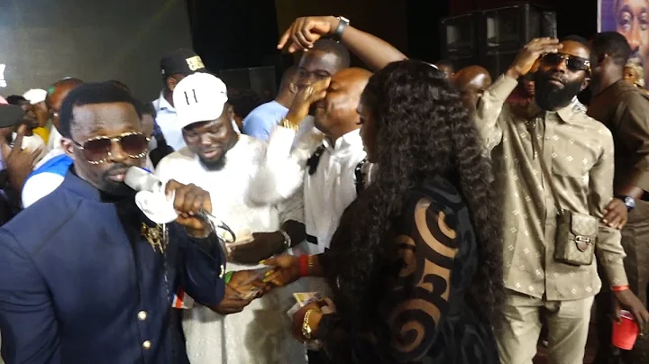 SEE THE MOMENT SULE ALAO MALAIKA TAKE OVER THE STAGE AT HIS 50TH BIRTHDAY PARTY